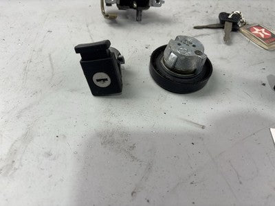 Yamaha Majesty 250 Zündschloss Schlosssatz Key Lock Sitzbank