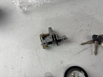 Yamaha Majesty 250 Zündschloss Schlosssatz Key Lock Sitzbank