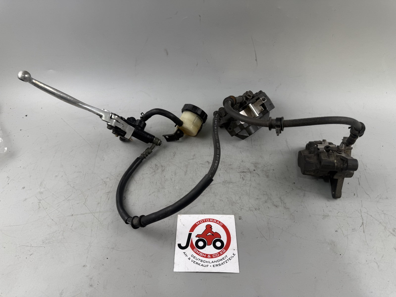 Suzuki GSX-R 600 SRAD AD 97-00 Bremsanlage vorne front Sattel Pumpe Brake