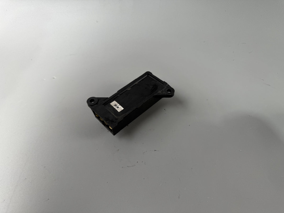 Suzuki GSX - R 1100 GV73C Sicherungskasten Fusebox Electric
