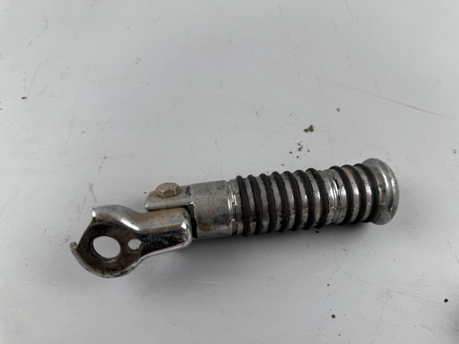 Honda CX500 Fußraste vorne links Raste Footrest Footpeg Hangers links left
