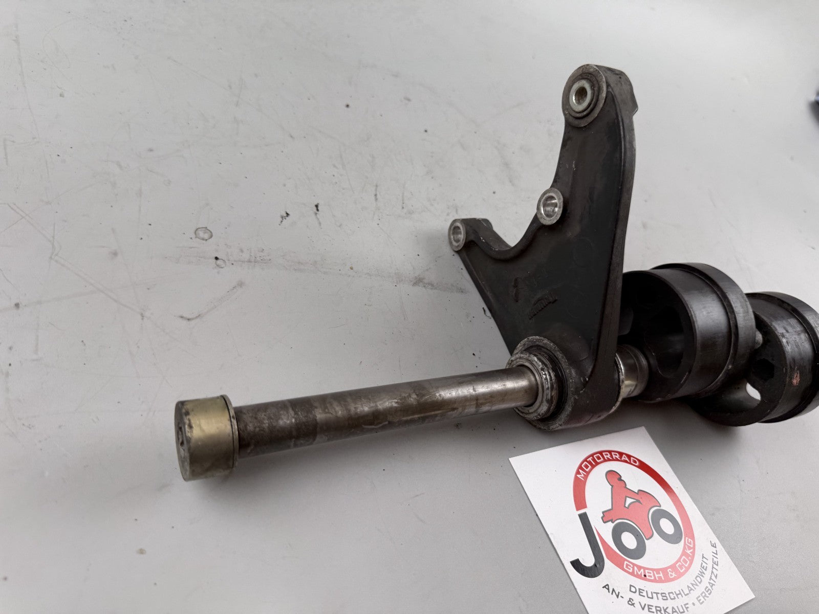 Triumph Daytona 1200 T300D Hinterachse Excenterkettenspanner Chain Aufhängung