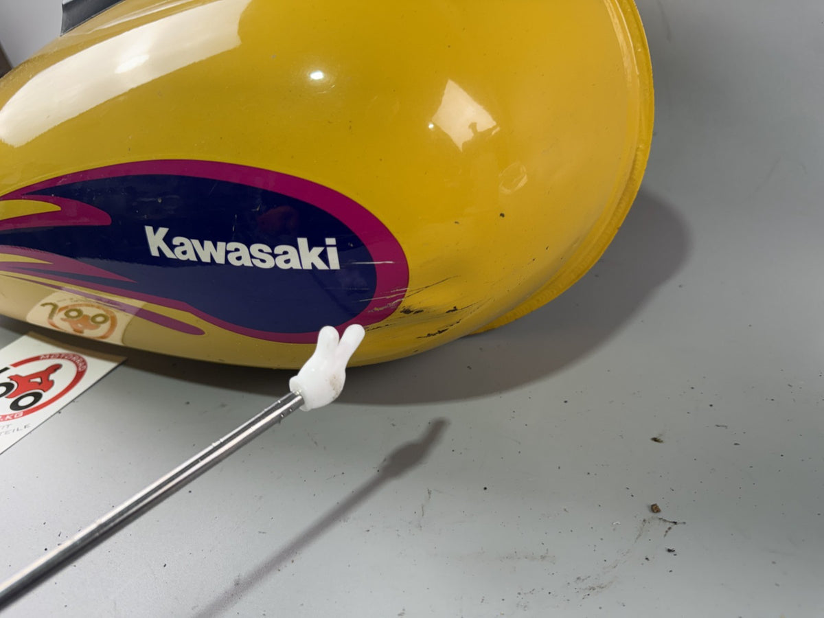Kawasaki ZL600 Eliminator Tank Benzintank Treibstofftank Kraftstoff Fuel Gas