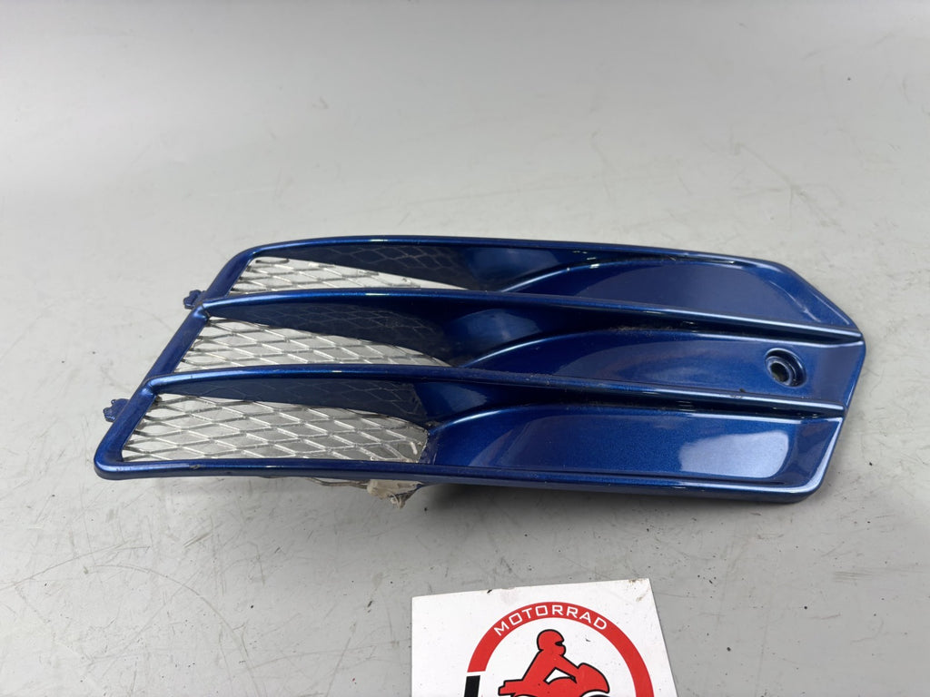 Suzuki RF 600 R GN76A Innenverkleidung Seitenteil Sidecover rechts right