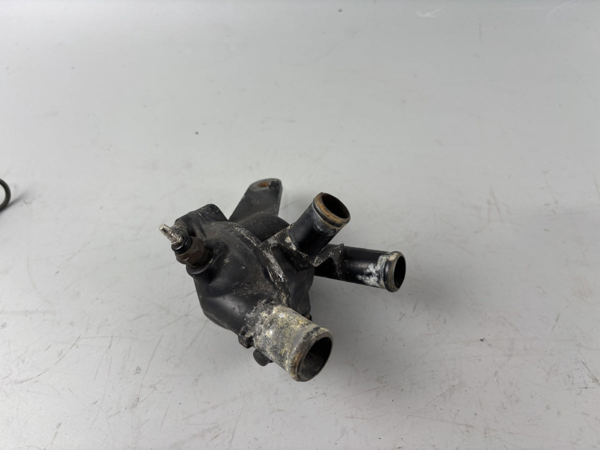 Honda VF 750 F RC15 Wasserpumpe komplett Pumpe Wapu Motor Kühlung water pump