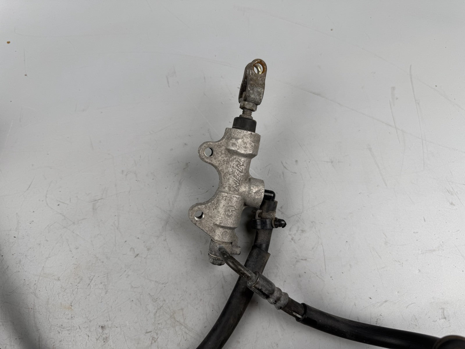 Kawasaki ER6F EX650A Bremsanlage Brake back hinten Bremse Sattel Pumpe