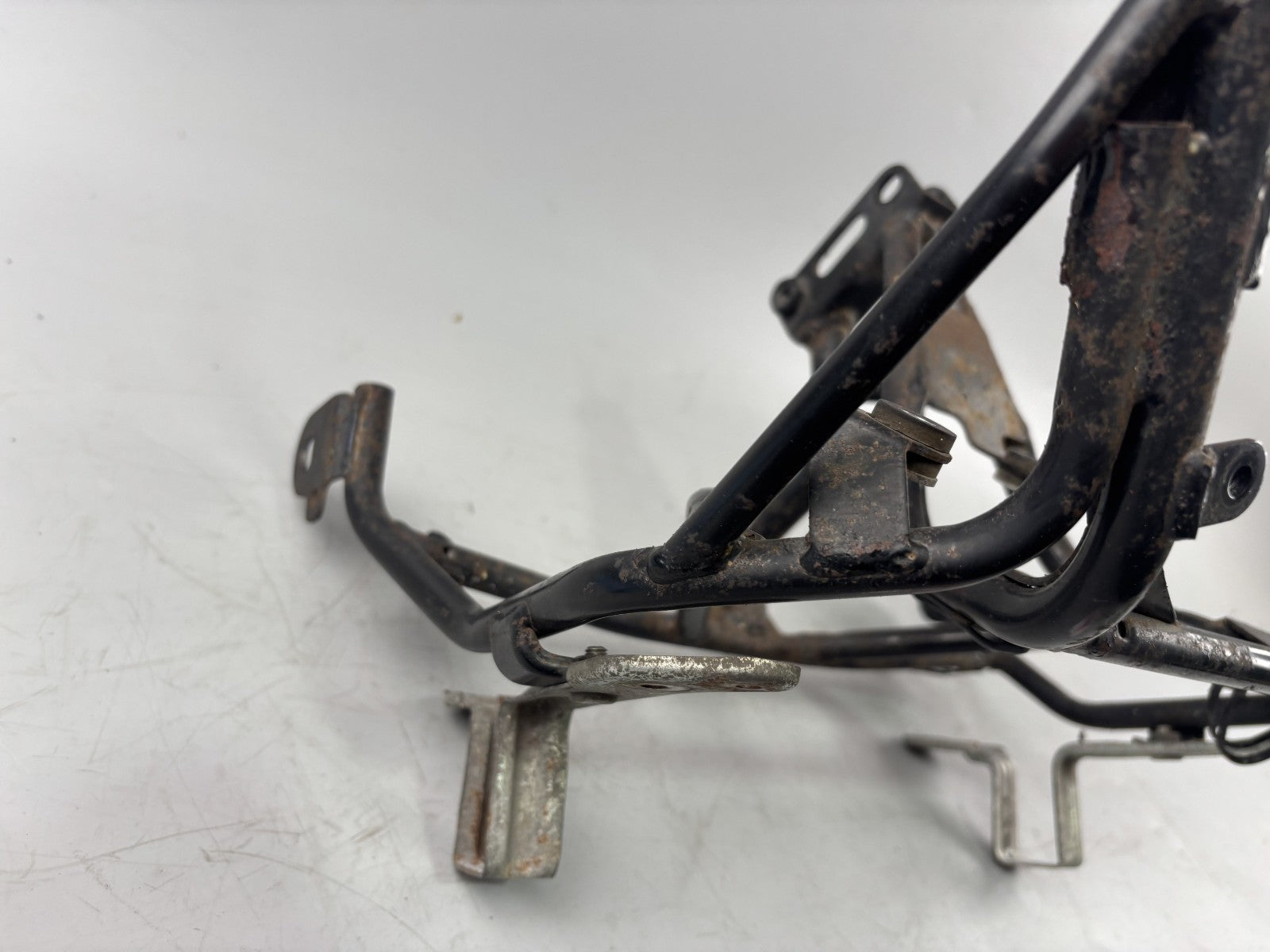 Suzuki RF 600 R GN76A Geweih Halterung Holder Verkleidungshalter Maske Kanzel