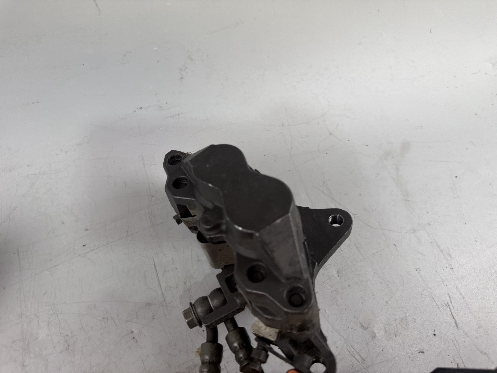 Suzuki GSX-R 600 SRAD AD 97-00 Bremsanlage vorne front Sattel Pumpe Brake