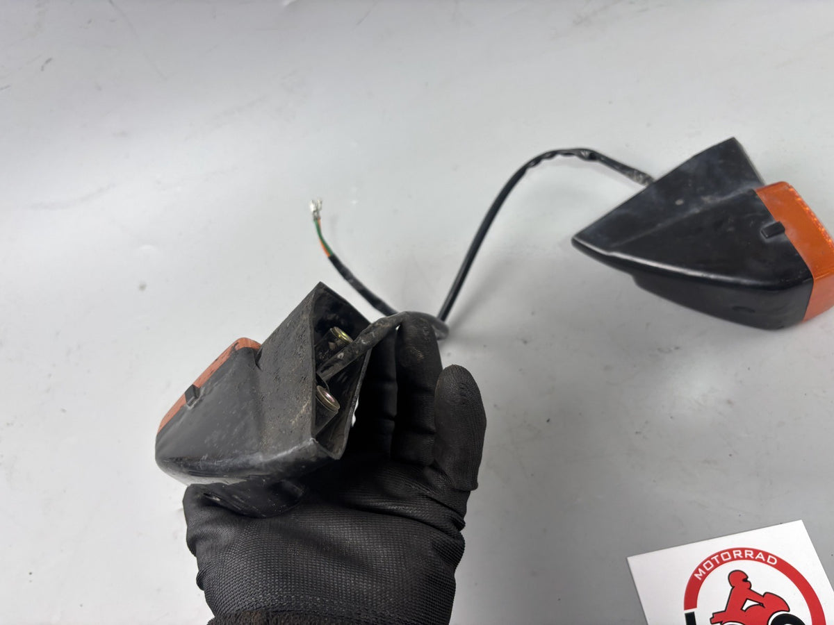 Honda CBR 1000F SC24 Blinker Blinkerpaar hinten back Lighters Licht Lampe