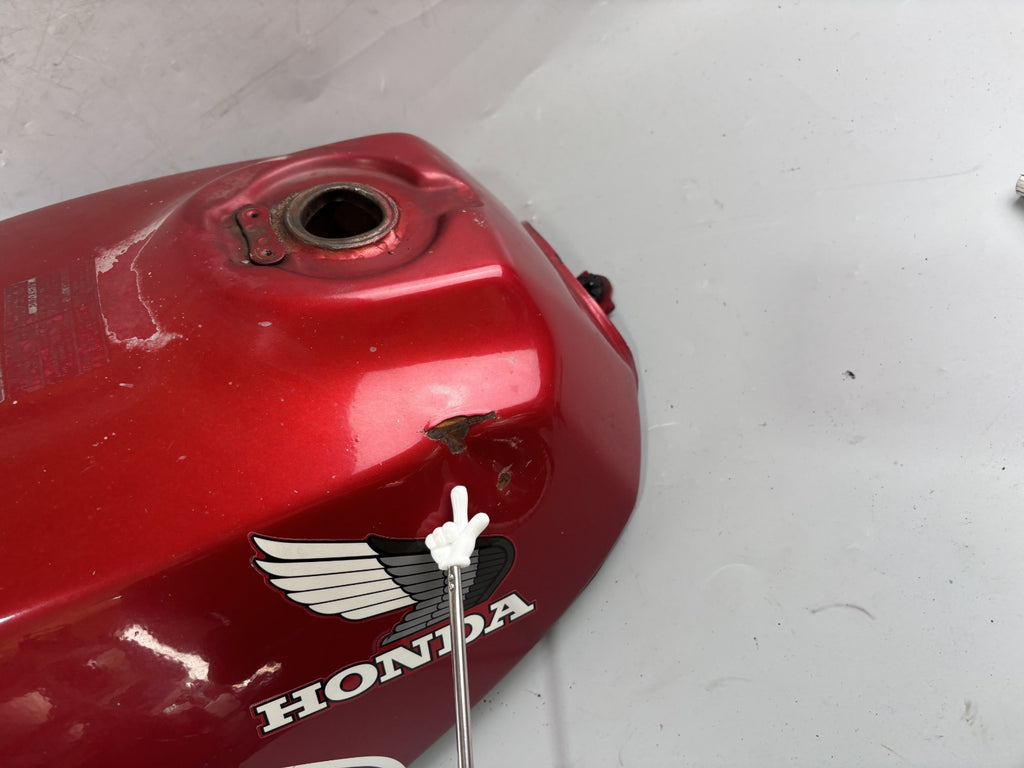 Honda VF 750 F RC15 Tank Treibstoff Kraftstoff Fuel Gas Gasoline Benzintank