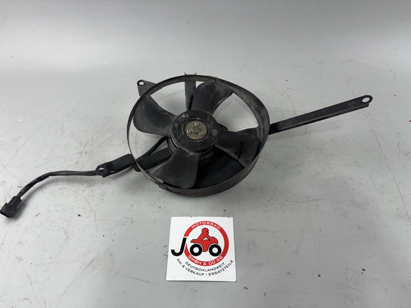 Suzuki RF 600 R GN76A Ventilator Kühler Kühlung Cooler