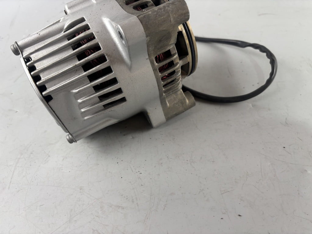 Yamaha XJ 900 Diversion 4KM Lichtmaschine Lightmachine Generator Stator Electric