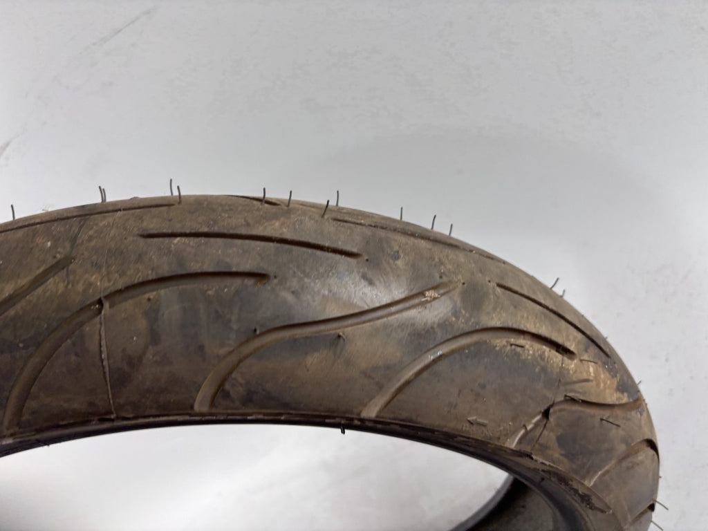 Motorrad Reifen Wheel 120/60 ZR17 Michelin Pilot 12/2022 DOT 5mm