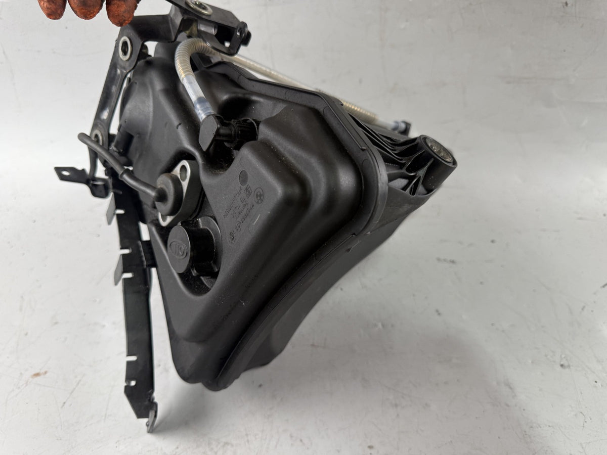 BMW K 1200 S K40 Ausgleichsbehälter Kühlmittel Vorratsbehälter Tank