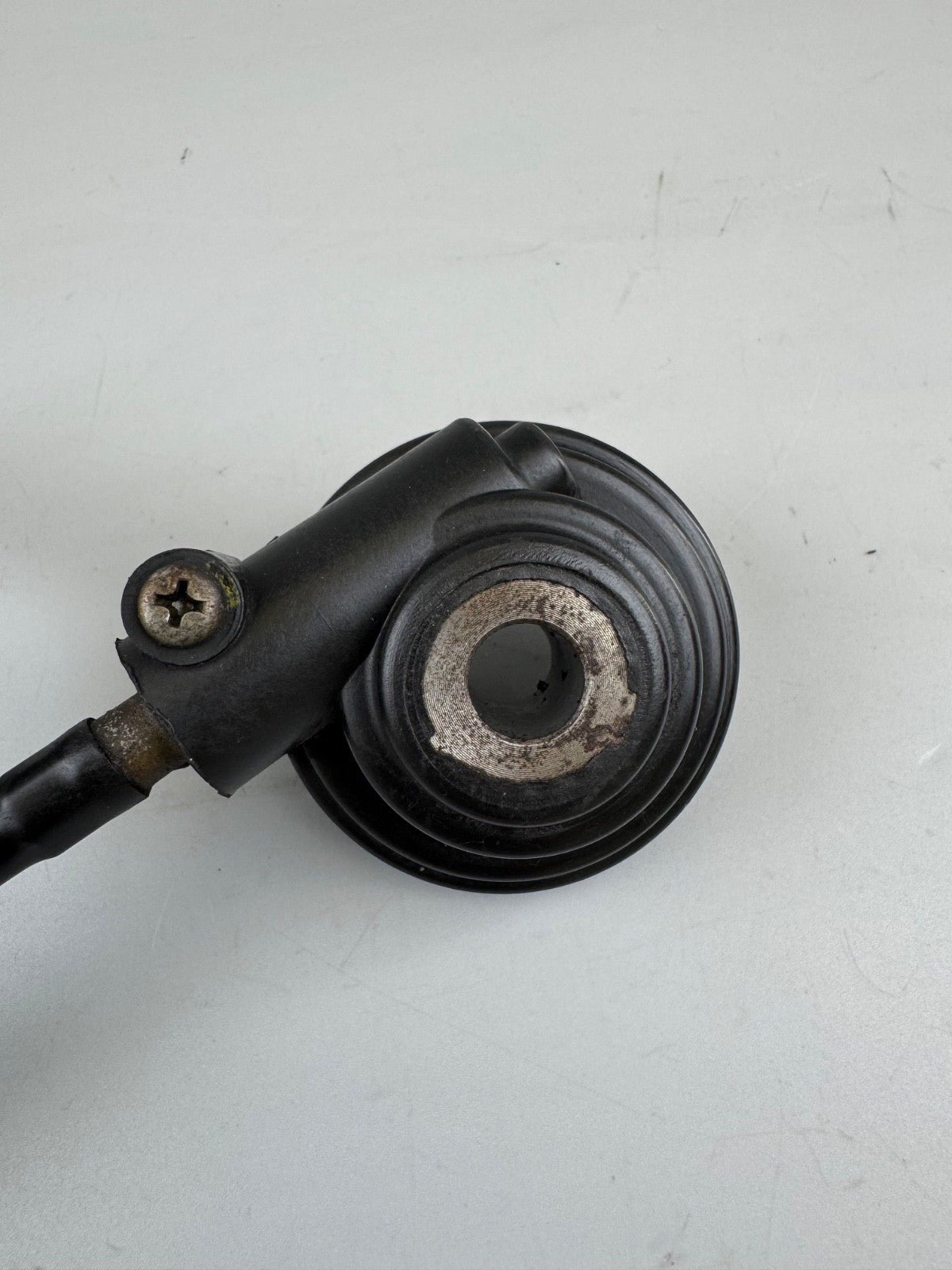Suzuki DR 125 SF44A Tachoschnecke Tachowelle Tachoantrieb