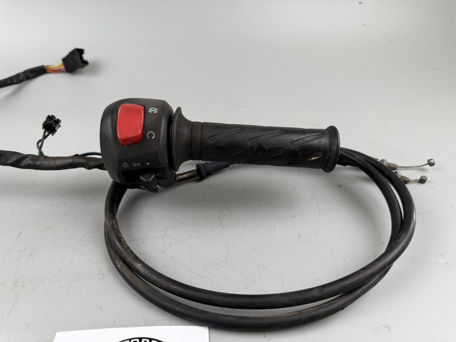Suzuki GSX750 AE Inazuma Lenkerschalter rechts right Handlebar Choke Switch