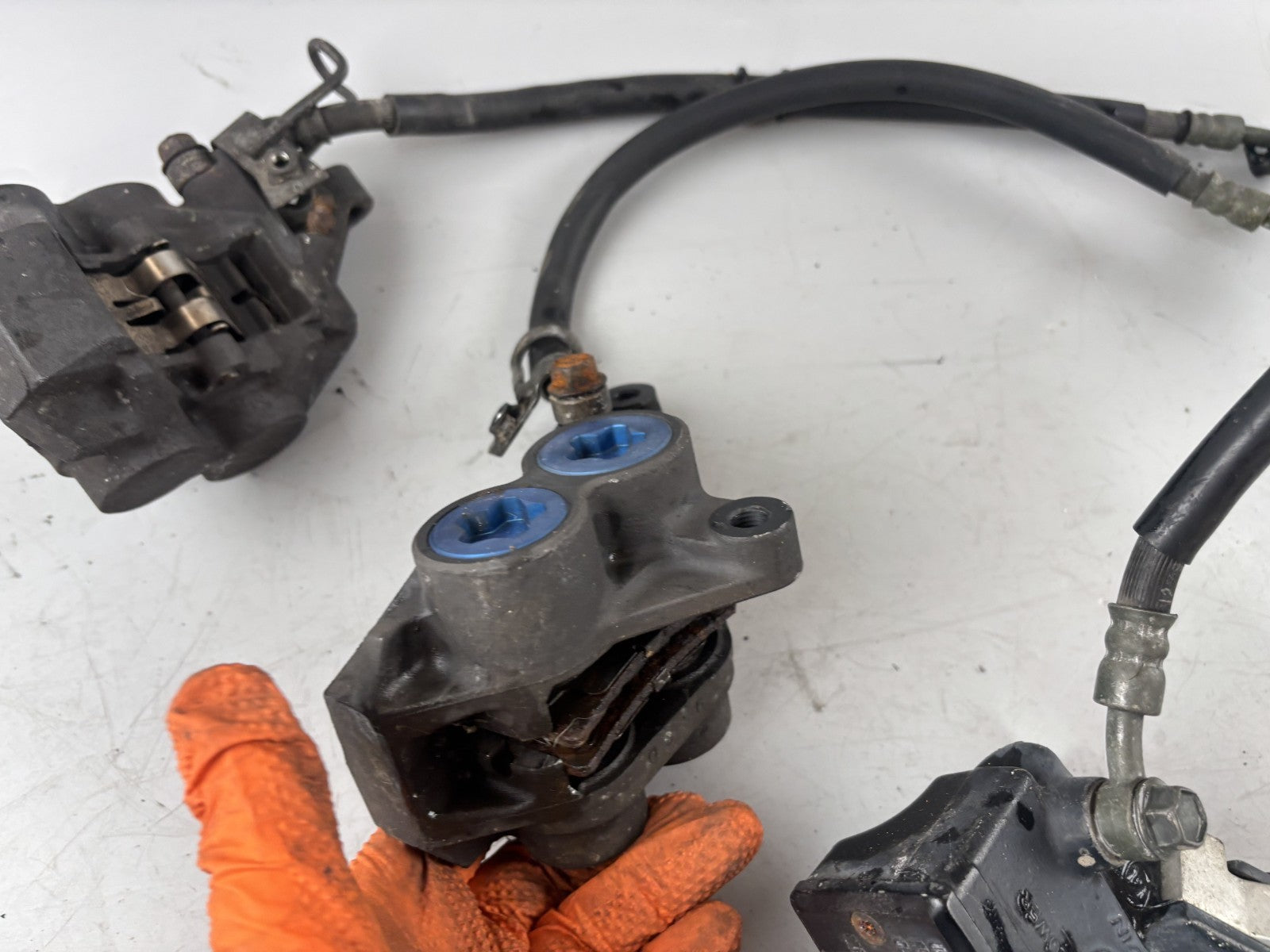 Yamaha XJR1300 RP02 Bremsanlage Brake Bremse front vorne Pumpe Sattel