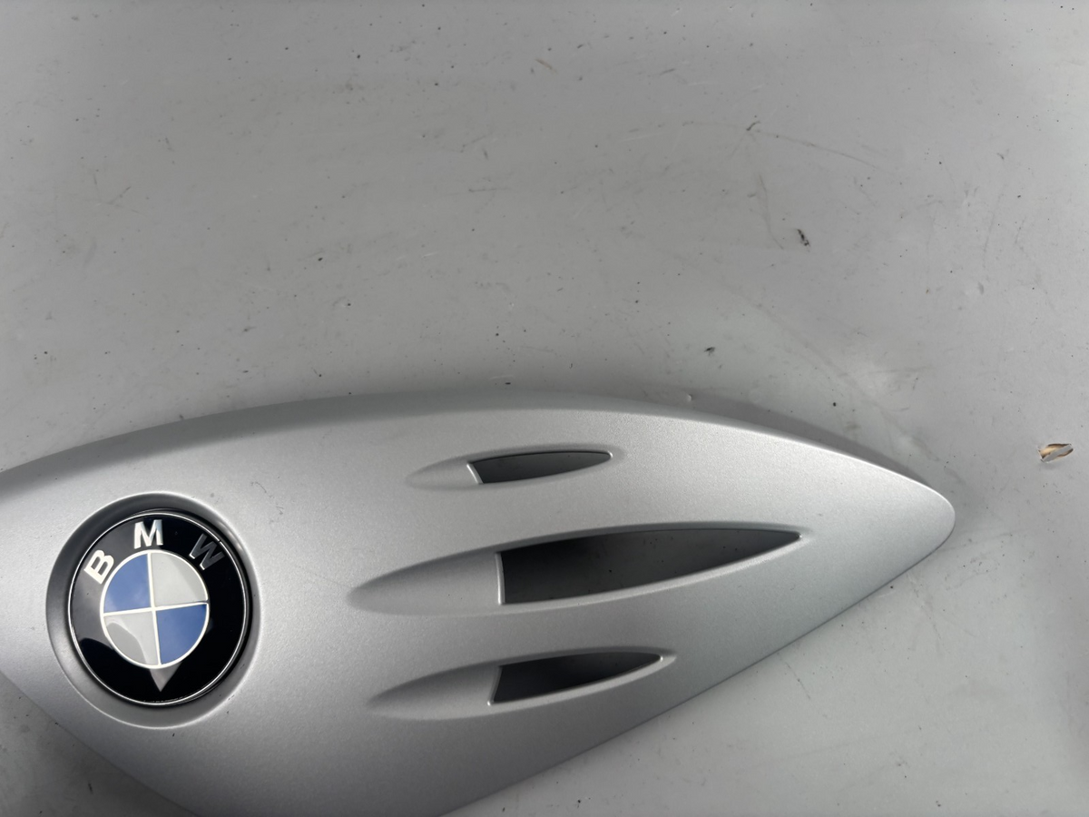 BMW F 650 CS Scarver Seitendeckel Seitenteil Sidecover rechts Verkleidung