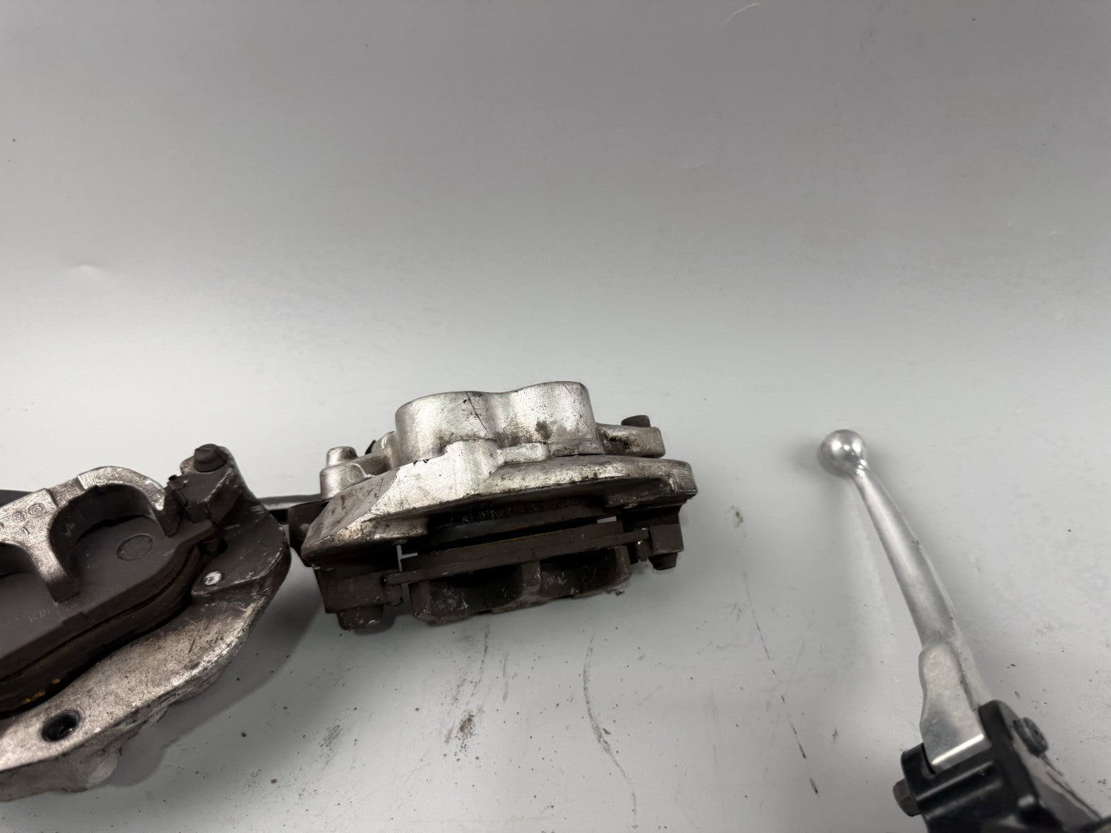 Yamaha XJ900 Diversion 4KM Bremsanlage Bremse Brake Sattel Pumpe vorne front