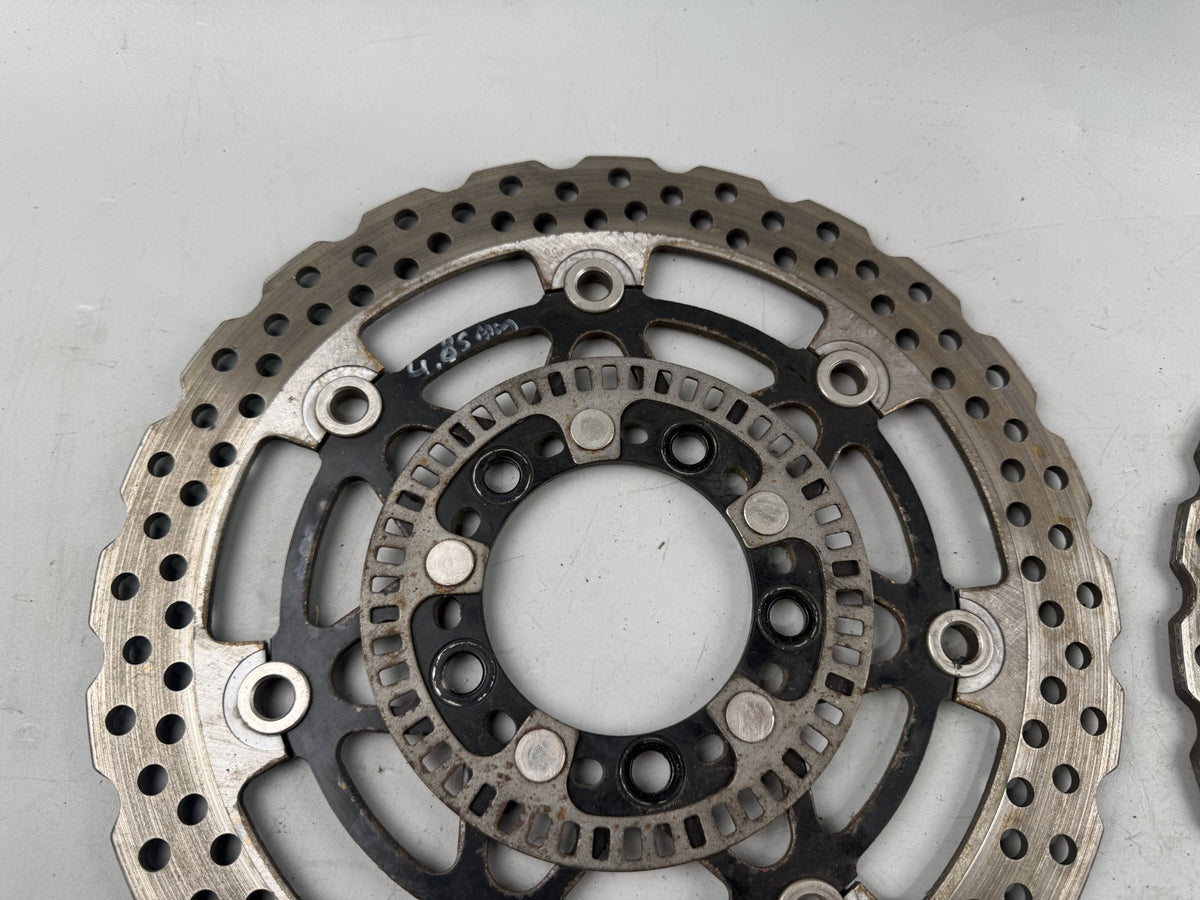 Kawasaki ER 6 N ER650A Bremsscheibe Bremsscheiben Brakedisc vorne front 4,85mm