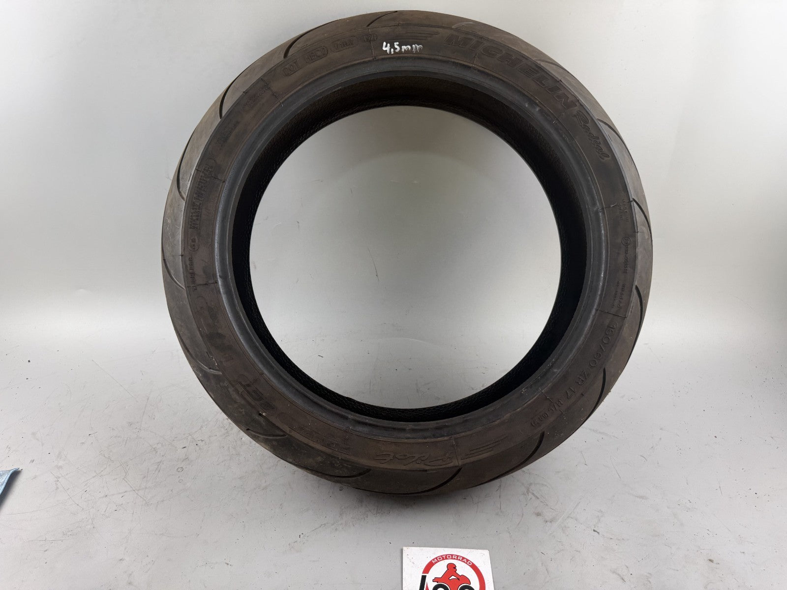 Motorrad Reifen Wheel 160/60 ZR17 Michelin Pilot 49/2021 DOT 4,5mm