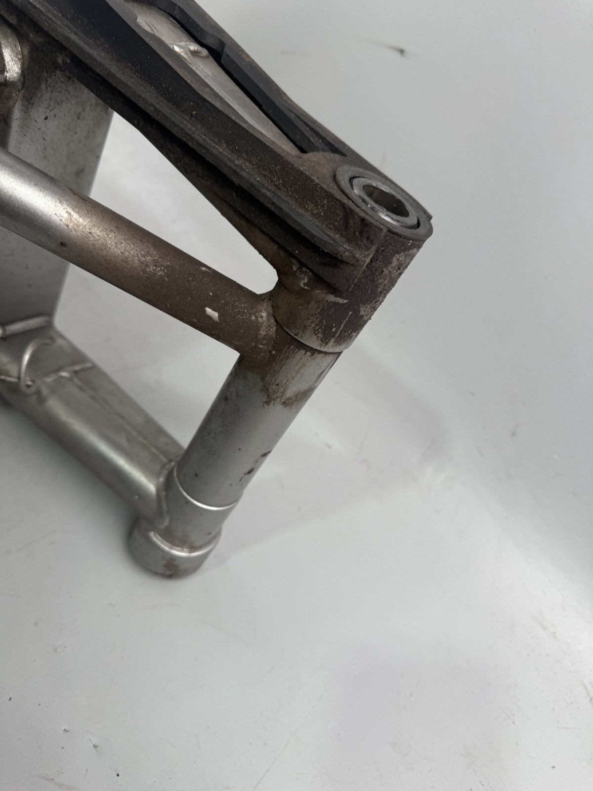 Kawasaki ER 6 N ER650A Schwinge Swing Swingarm Schwingarm Aufhängung Hinterrad