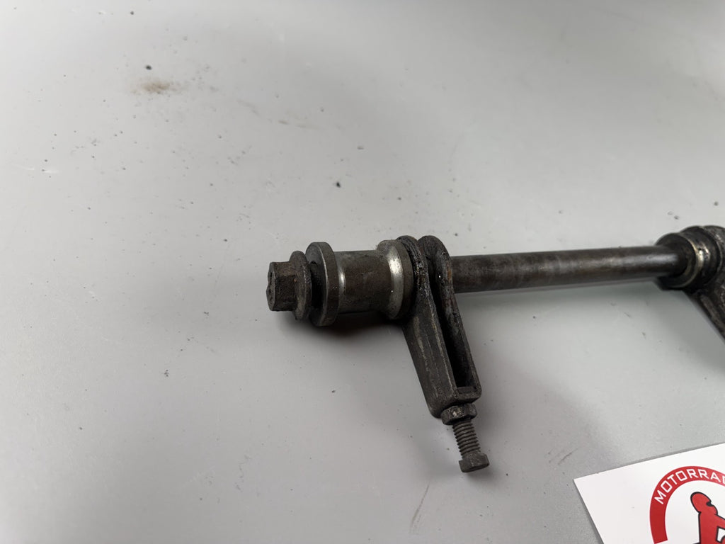 Yamaha XS 400 12E Achse Steckachse Hinterradachse Kettenspanner