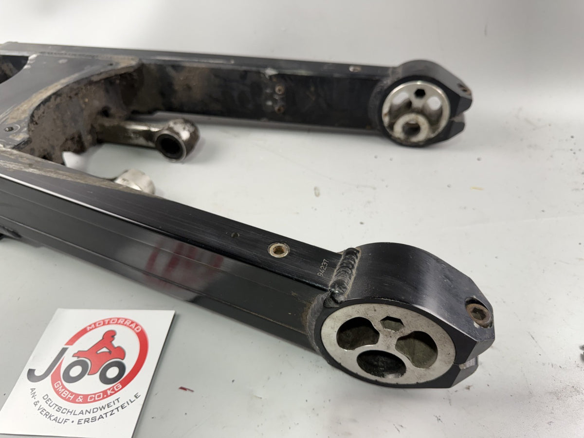 Triumph Speed Triple 900 T300B Schwinge Schwingarm Swing Swingarm Aufhängung
