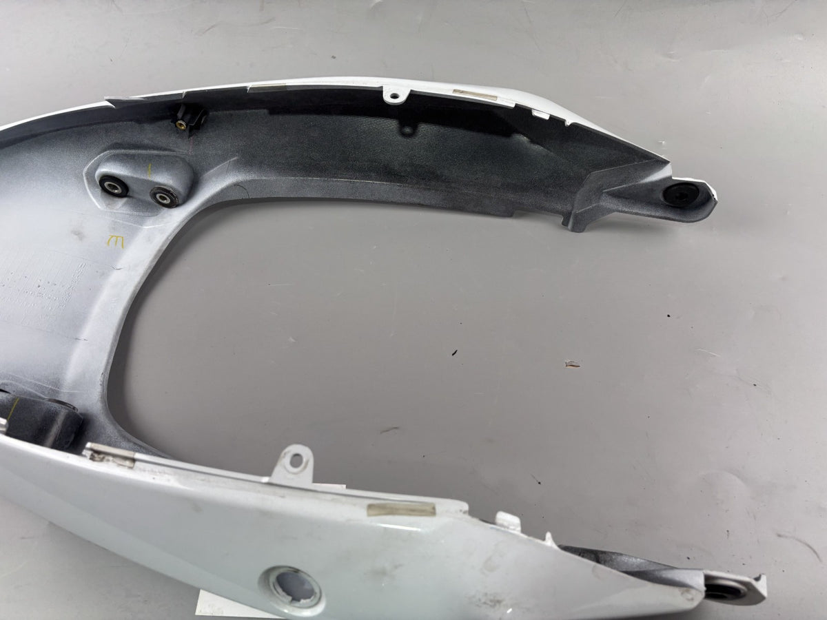 Suzuki GSX 650 F FA WVCJ Heckverkleidung Seitenteil Heckteil Fairing Verkleidung