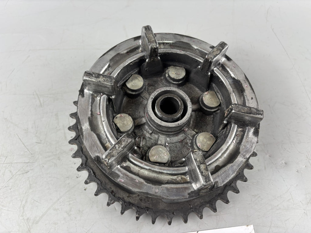 Suzuki GSX-R 750 W GR7BB Kettenradträger Chain Antrieb