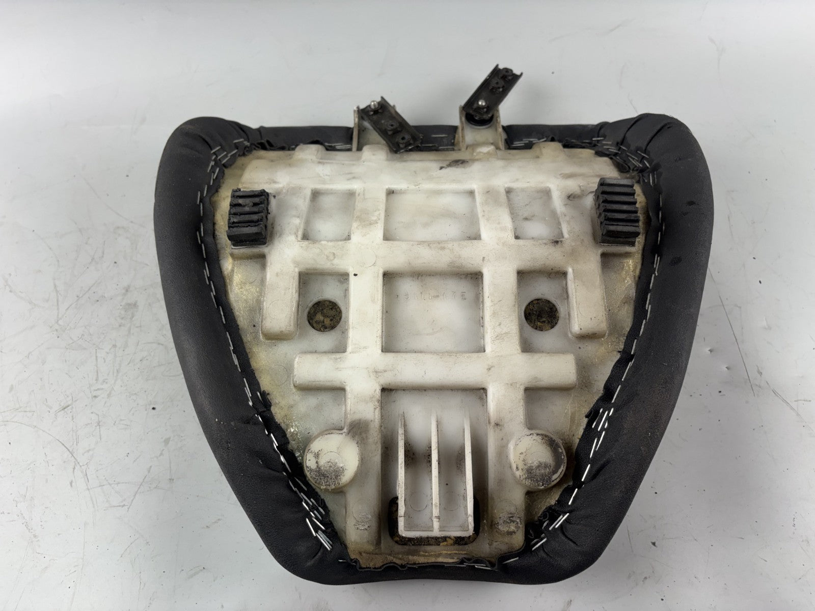Suzuki GSX-R 750 W GR7BB Sitzbank Fahrersitz Driver Seat Sitz