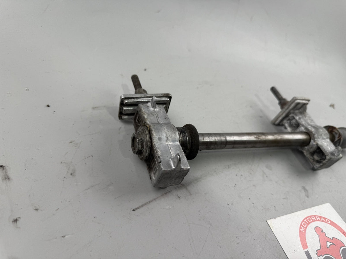 Honda CMX450 Rebell PC17 Achse Hinterradachse Steckachse