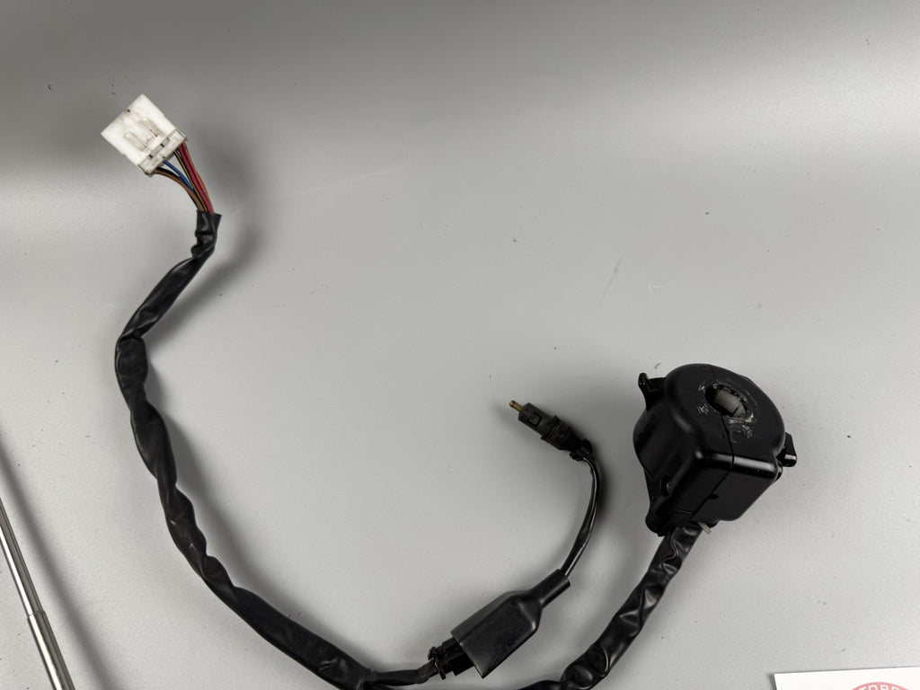 Triumph Sprint 955i ST T695 Lenkerschalter links left Handlebar Electric