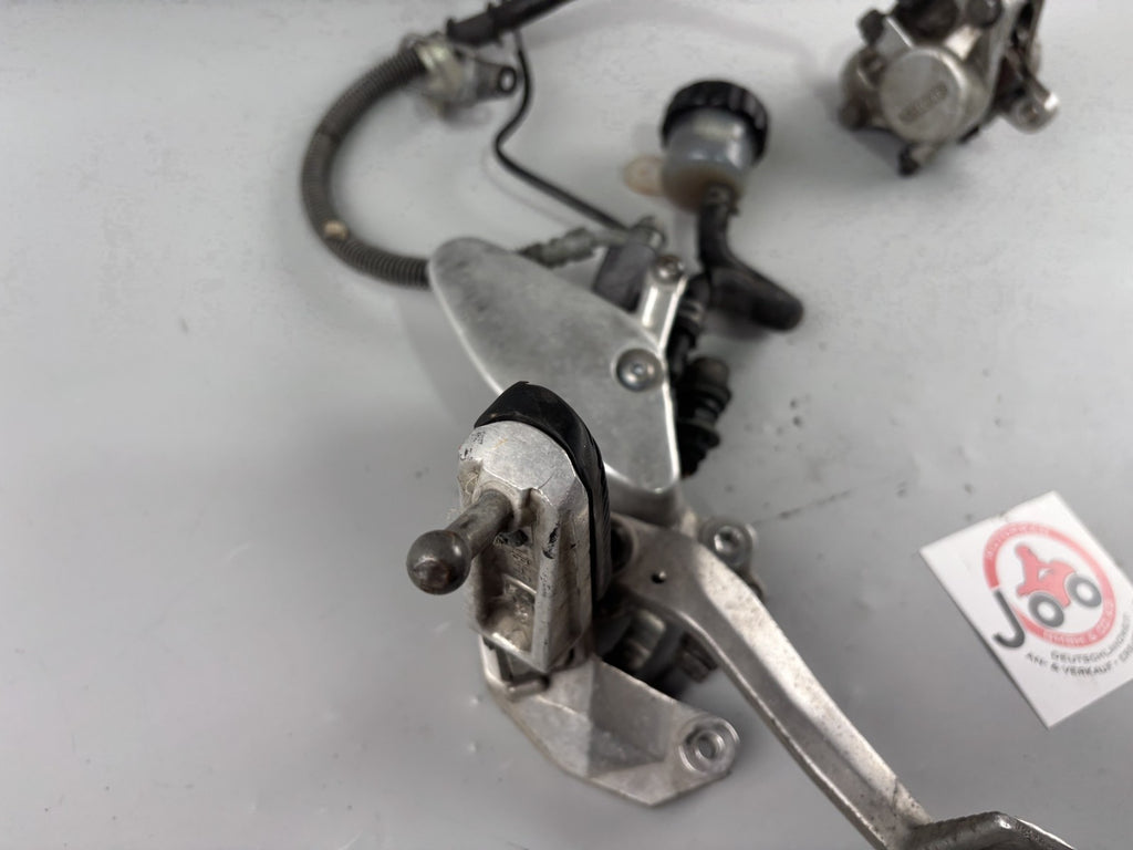 Yamaha YZF 1000 R Thunderace Bremsanlage Bremse Brake Sattel Pumpe hinten back