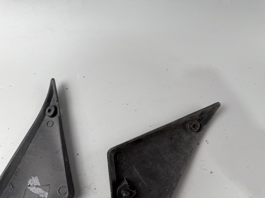 Suzuki GSF600 GN77B Bandit Seitendeckel rahmenabdeckung Cover Verkleidung