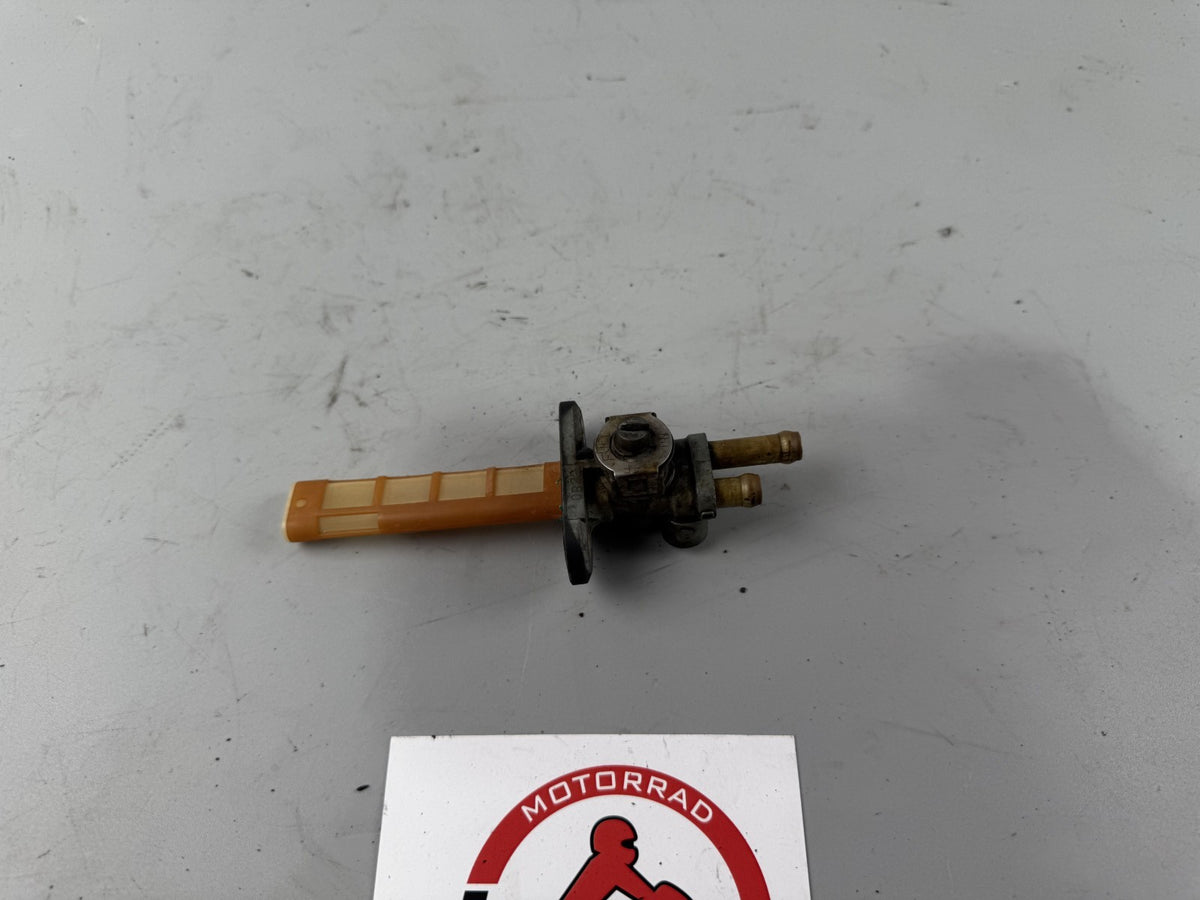 Suzuki GS 500 E GM 51 B Benzinhahn Fuel Gas Ventil