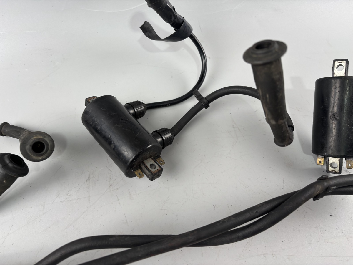 Honda VF 750 F RC15 Zündspule Zündstecker Zündung Ignition Zündkabel