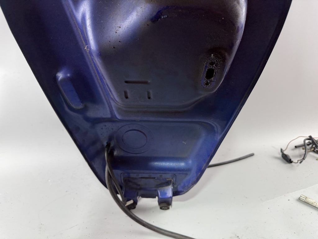 Suzuki GSF 600 Bandit POP WVA8 Tank Benzintank Kraftstofftank Fuel Gas Gasoline