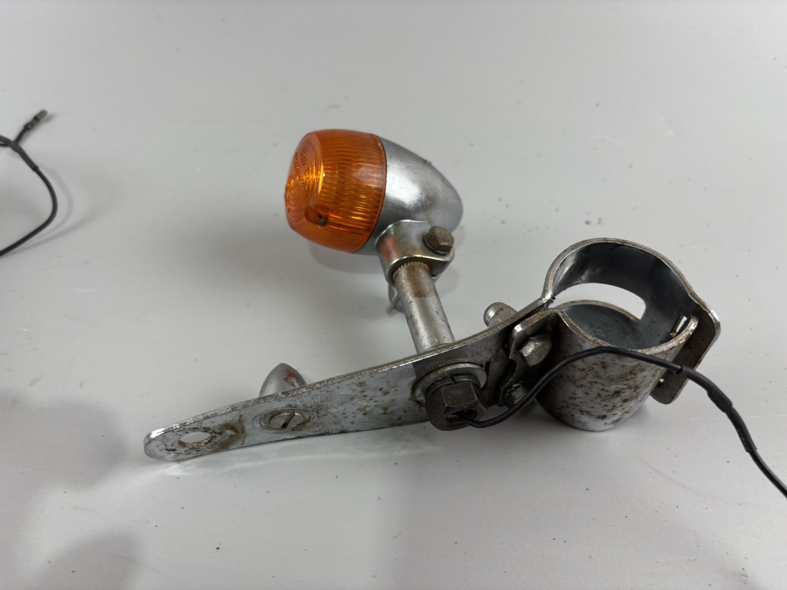 Honda CX500 C PC01 Güllepumpe Blinker turn Signal Holder Halterung