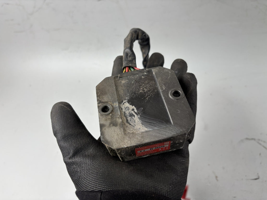 Honda CB450S PC17 Spannungsregler Gleichrichter Electric