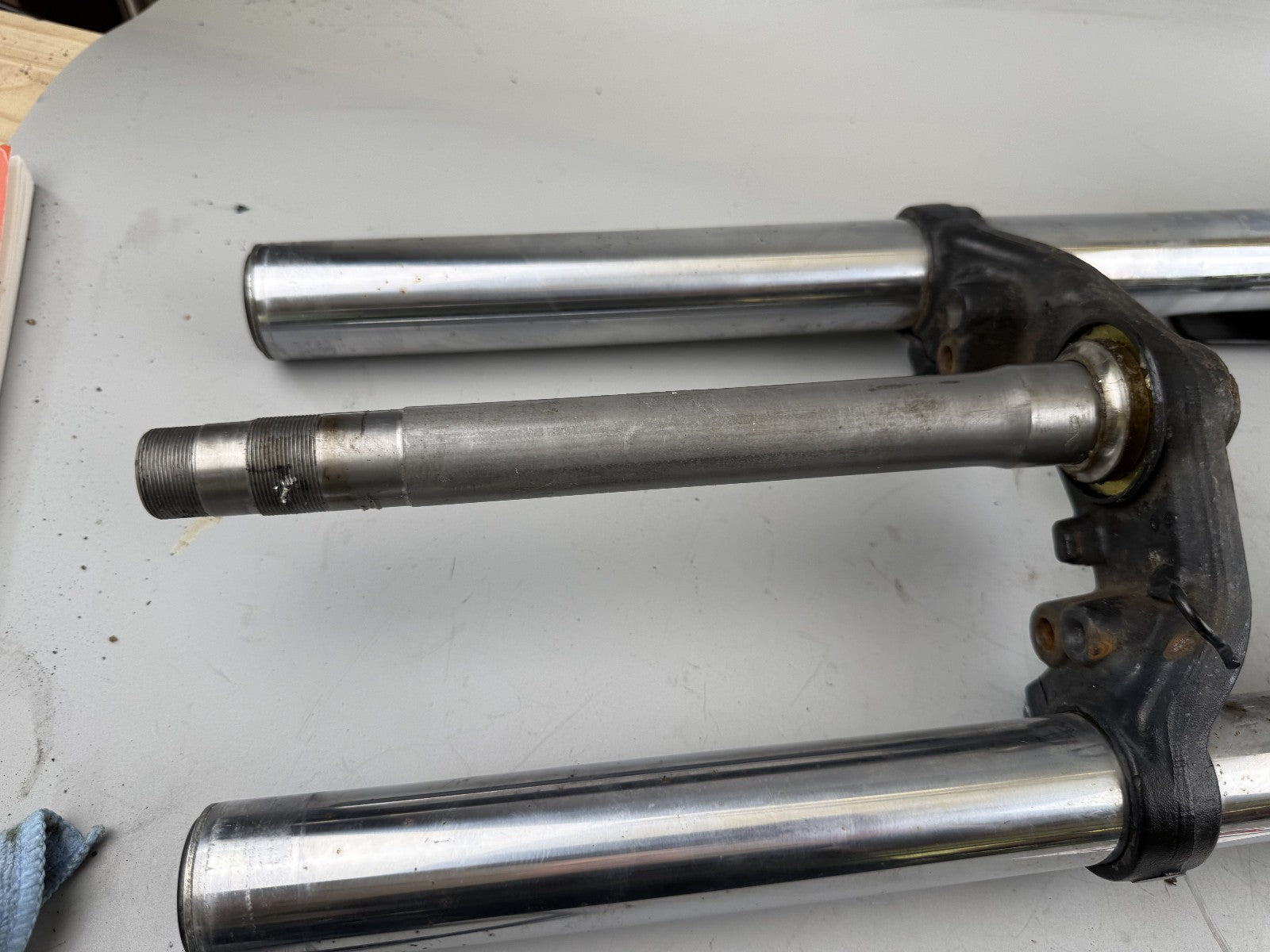 Honda CB750 Sevenfifty RC42 Gabel Fork Federung Front Standrohr Tauchrohr