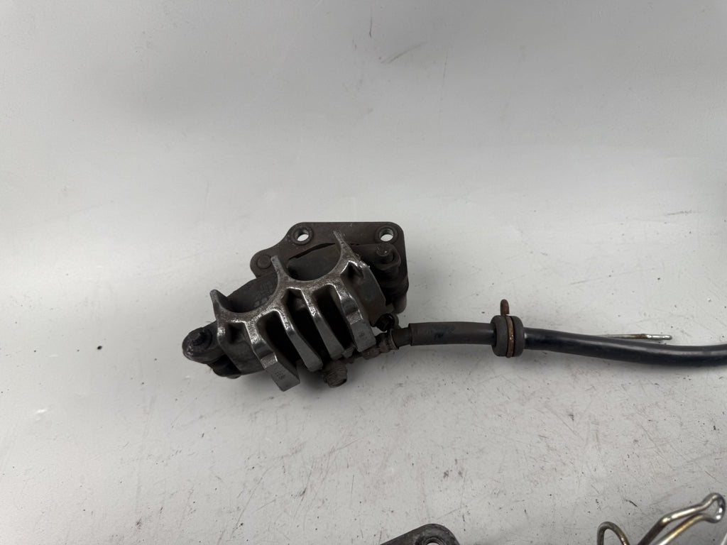 Kawasaki ZR 7 ZR750F Bremsanlage Brake Bremse Sattel Pumpe vorne front