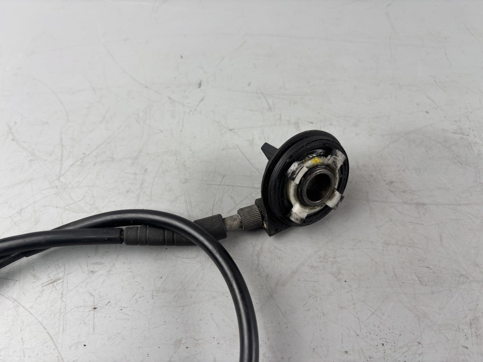 Suzuki RF 600 R GN76A Tachowelle Tachoschnecke Speedometer Antrieb Vorderrad
