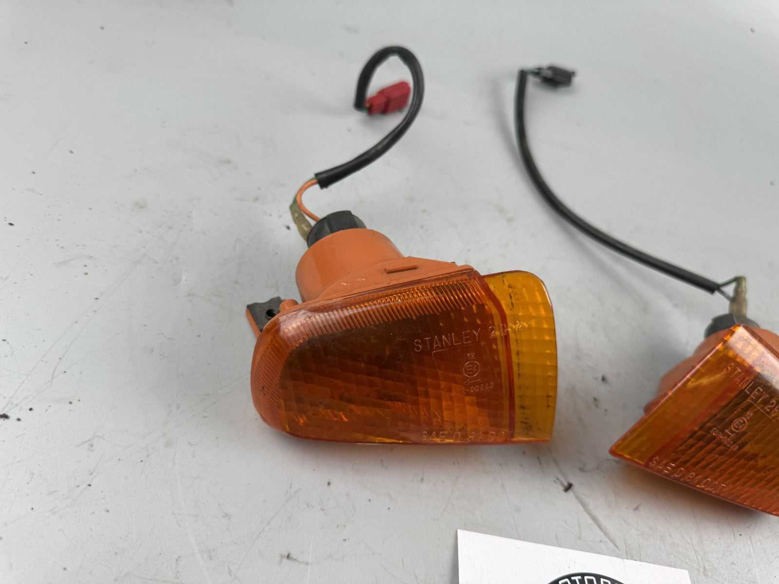 Honda VFR750 F Rc36/1 Blinkerpaar Blinkerset vorne front Licht