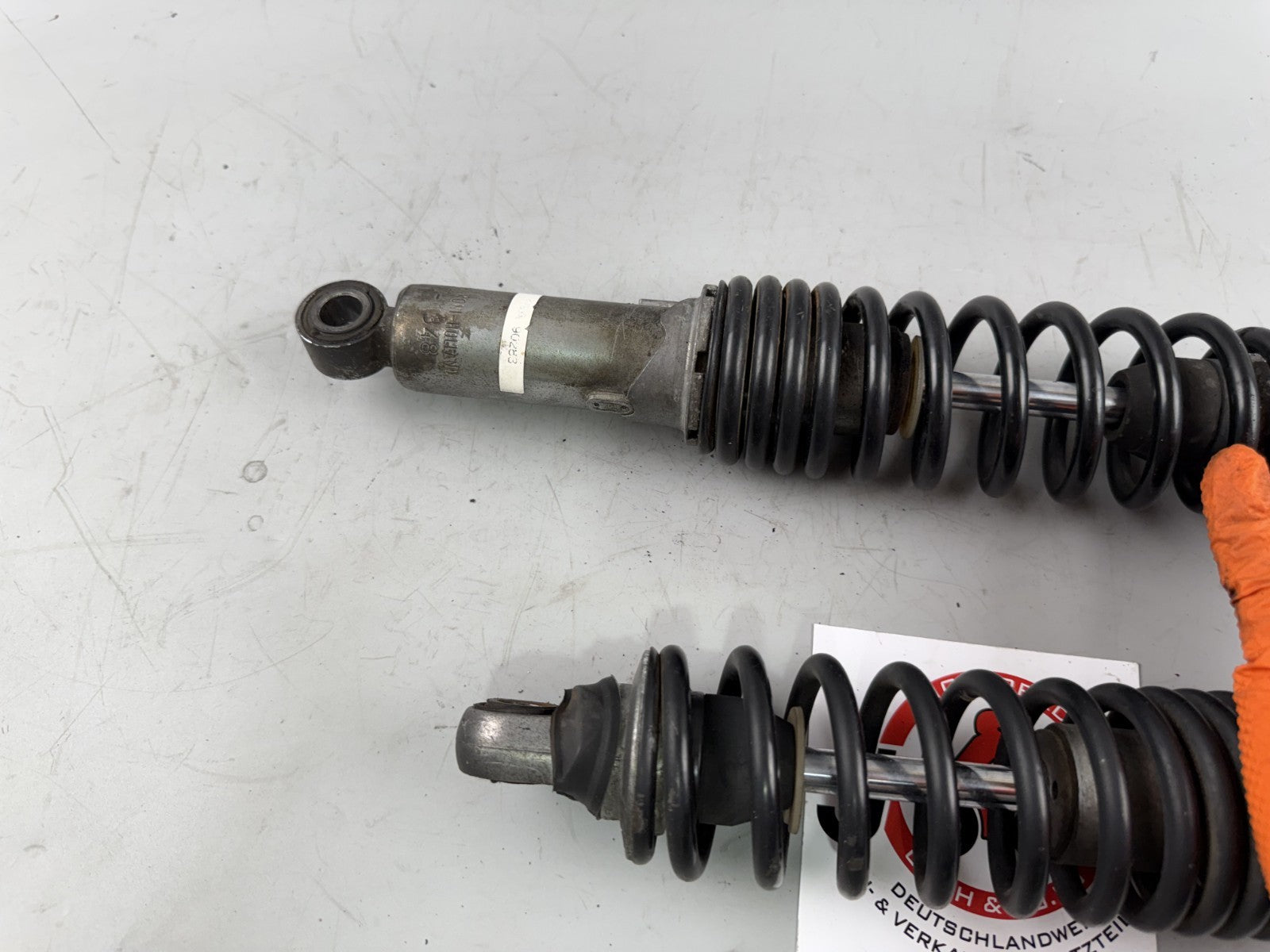 Kawasaki Z 750 GT KZ750P Stoßdämpfer Federbein Federung Fork Absorber
