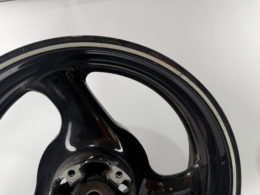 Suzuki GSX - R 1100 GV73C Hinterradfelge Wheel Felge hinten back Rad RIM