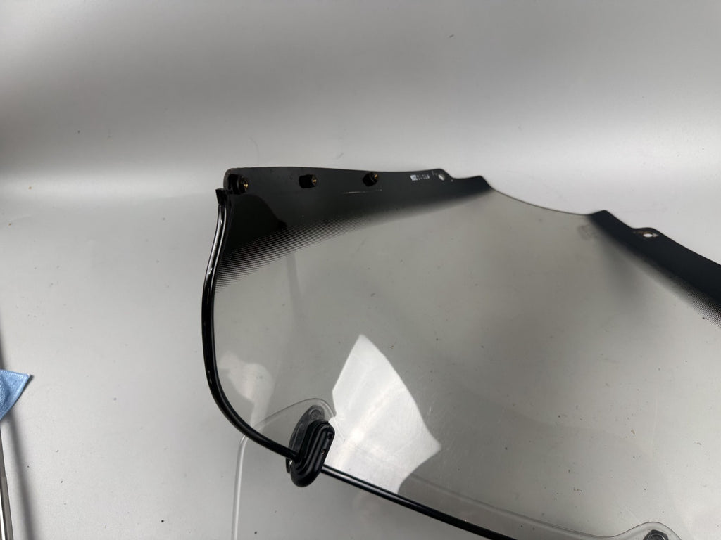 Triumph Sprint 955i ST T695 Windschild Windschutzscheibe Windshield Kanzel Maske