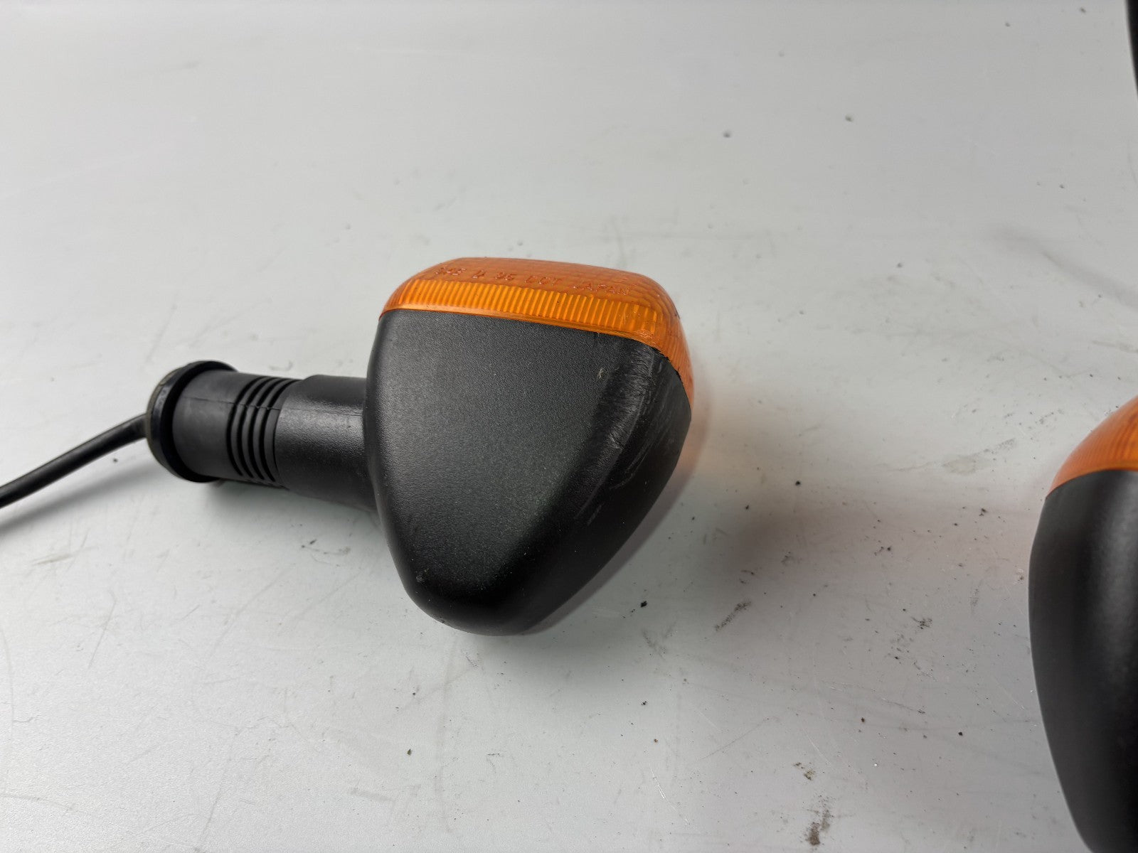 Suzuki GSX 750 F AK11 Blinker Turn Signal Lighters