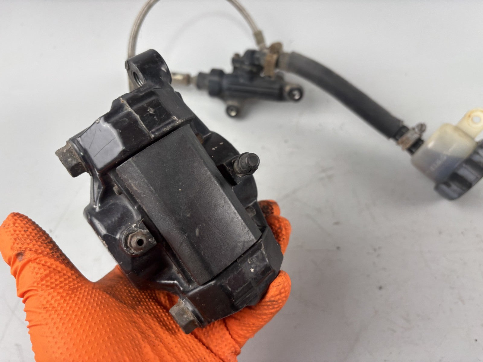 Yamaha XJ900 F 4BB Bremsanlage Brake Bremse Sattel Pumpe hinten back