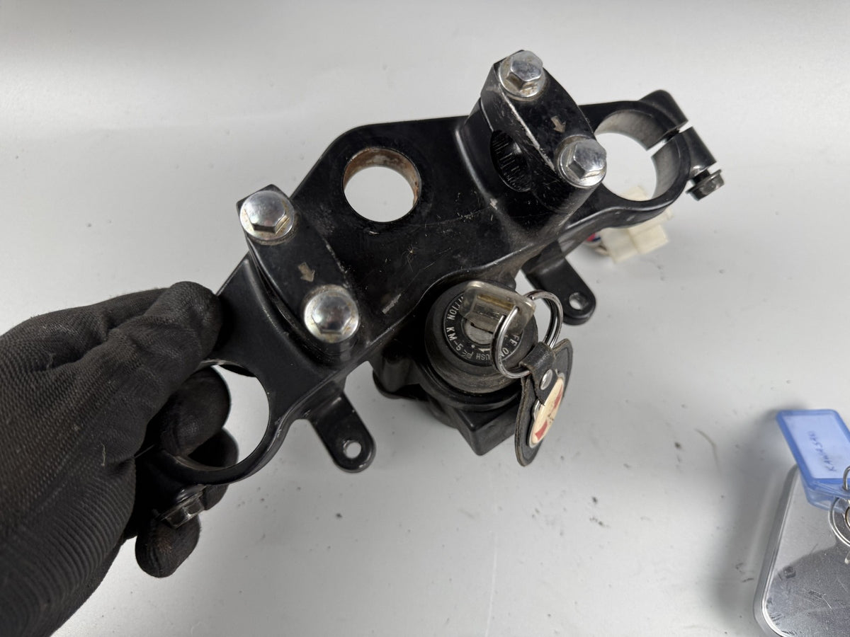 Kawasaki ZRX 1100 ZRT10C Schlosssatz Schloss Key Lock Tankschloss Sitzbank